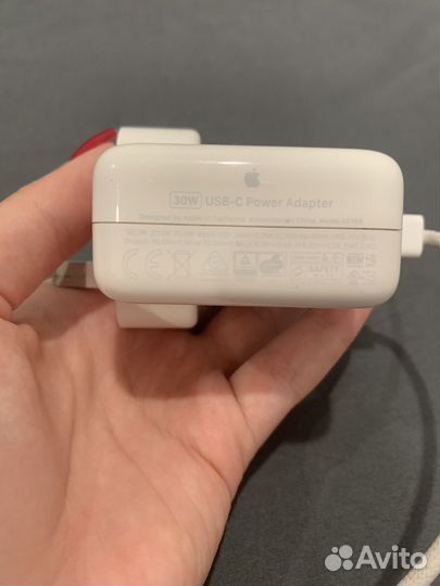 Зарядка на iPhone 30w USB-C Power Adapter