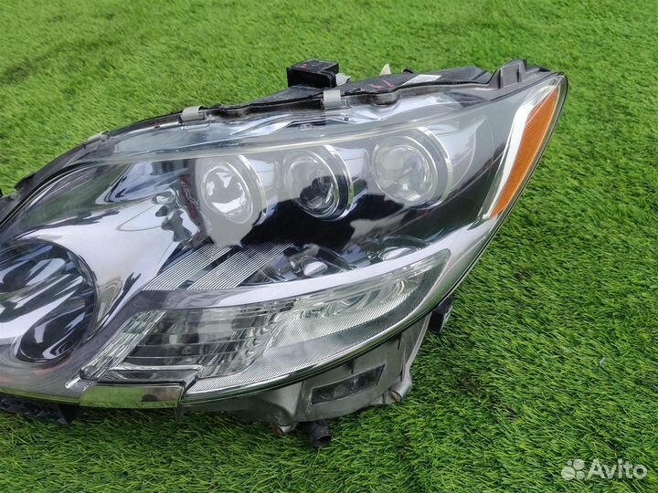 Фара левая Lexus Ls600Hl UVF46 2UR-FSE 2008