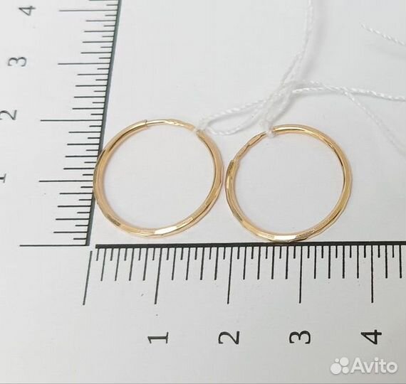 Золотые серьги