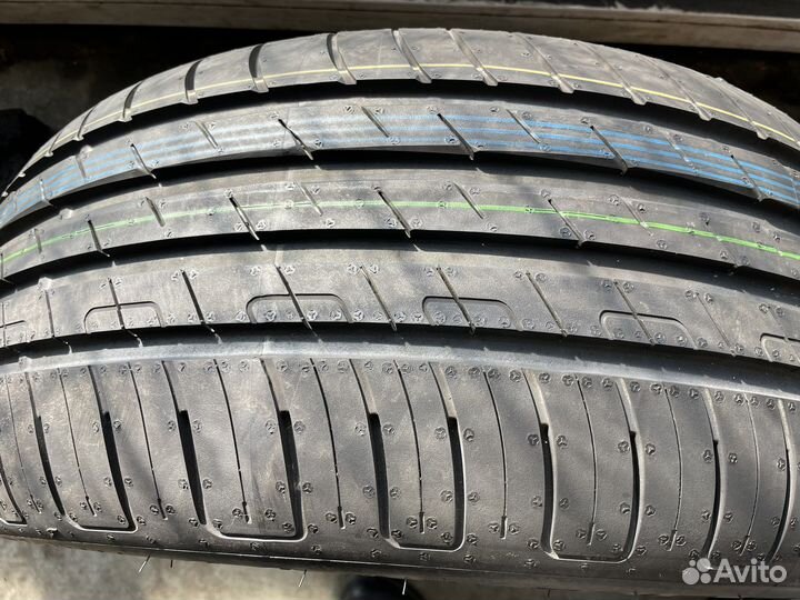 Goodyear EfficientGrip 225/50 R17 94W