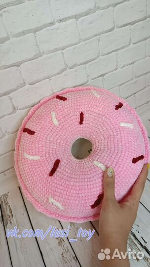 Вязаный пончик