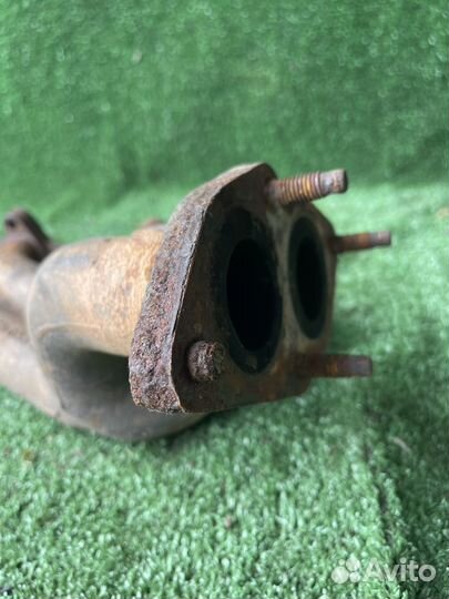 Выпускной коллектор VW Passat B5 1.6