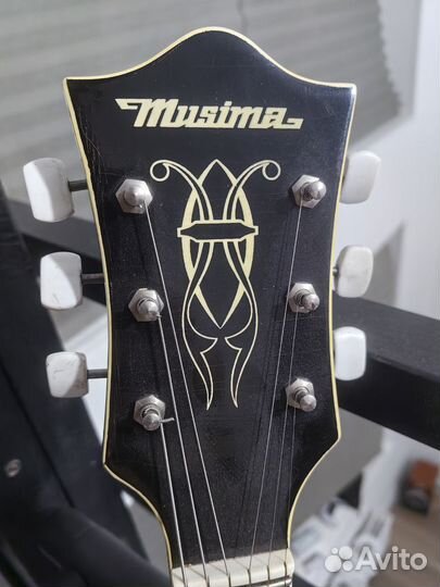 Электрогитара musima delux 25k