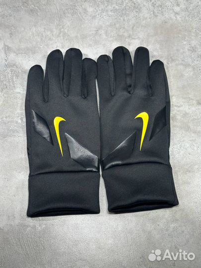 Перчатки Nike Hyper Warm