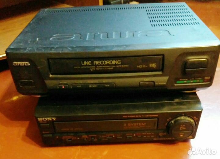 Видеомагнитофон