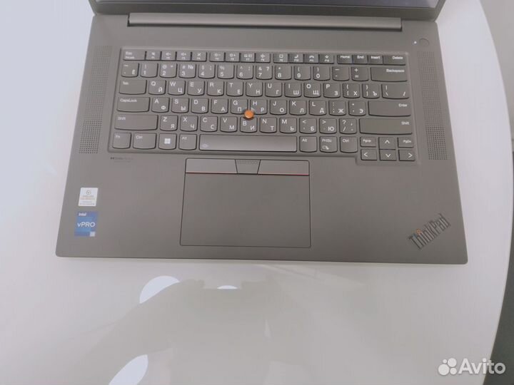 Lenovo Thinkpad P1 gen.5: i7 12800H, RTX A4500, 4K