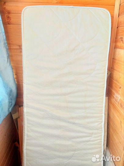 Матрас 160х200 бу