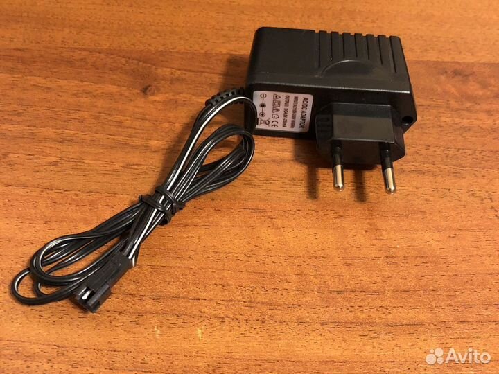 Блок питания (адаптер) 2-pin для радио авто