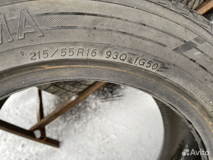 Yokohama Ice Guard IG50 215/55 R16 93Q