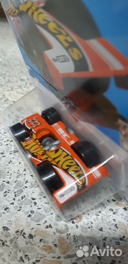 Модель Hot Wheels Flippin Fast