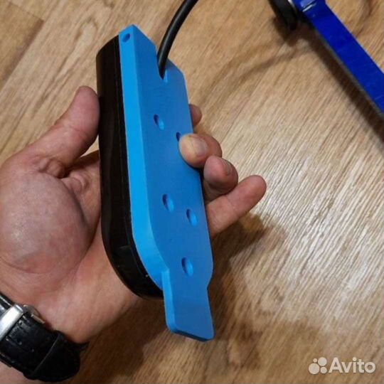 Крепление (с ошибкой) эхолота garmin