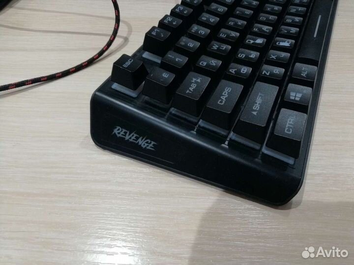 Игровая клавиатура Dexp Revenge
