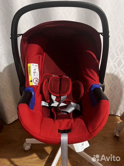 Автокресло люлька Britax romer baby safe i-size