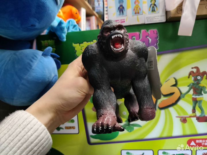 Резиновая обезъяна Кинг Конг 17 на 25 см