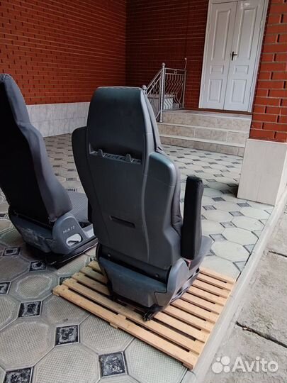 Сиденья Ман тга