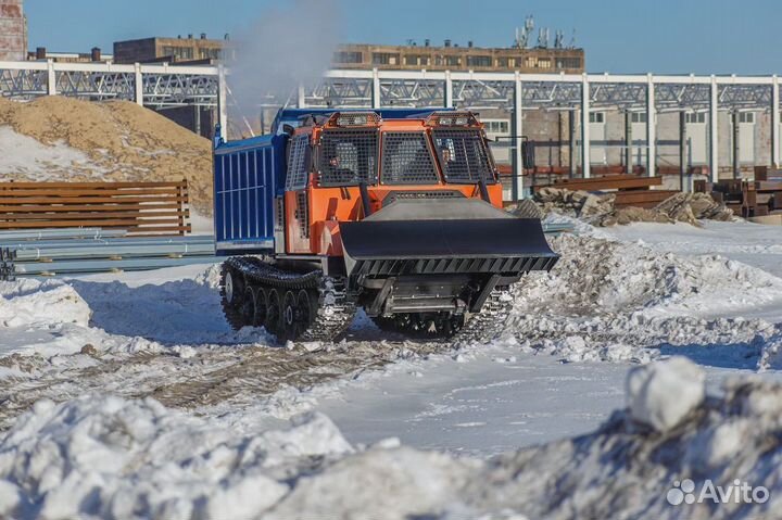 Гусеничный самосвал алтайлесмаш