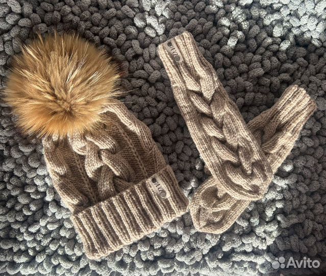 Шапка и варежки