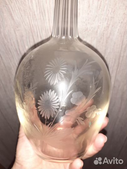 Графин с гравировкой,с пробкой, стекло СССР ретро