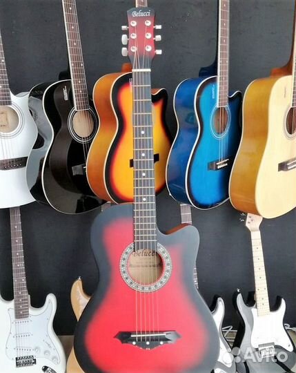 Акустическая гитара