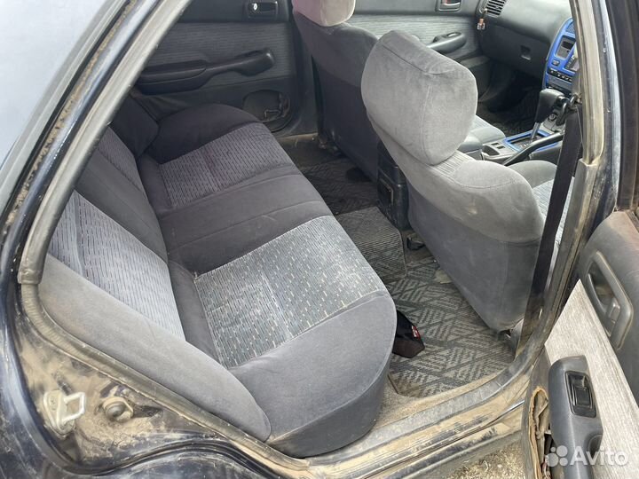Toyota Carina 1.5 AT, 1994, 327 000 км