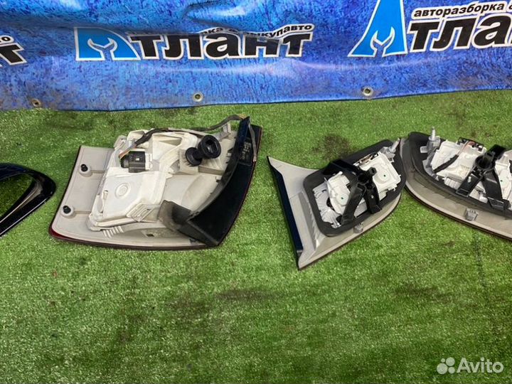 Комплект фонарей Audi A4 B7 ALT 2009