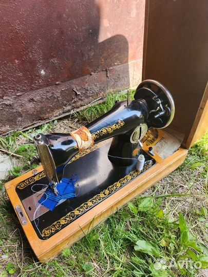 Швейная машинка СССР