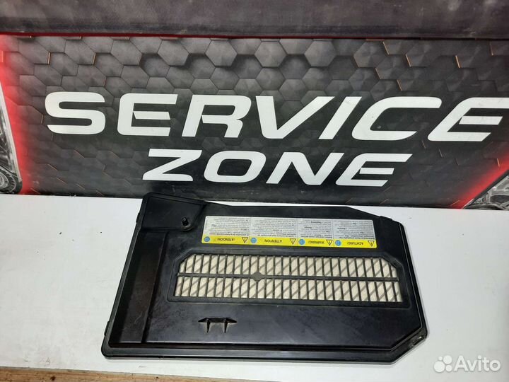 Крышка аккумулятора Porsche Cayenne