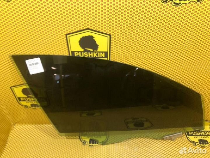 Стекло двери передней правой Kia Optima