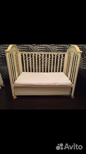 Комод и кроватка Pali Caprice royal