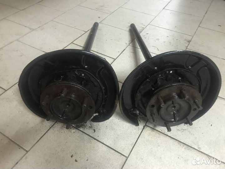 Полуось задняя