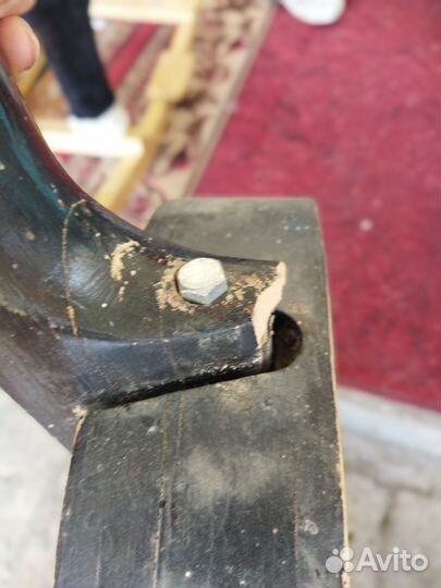 Гитара неисправная