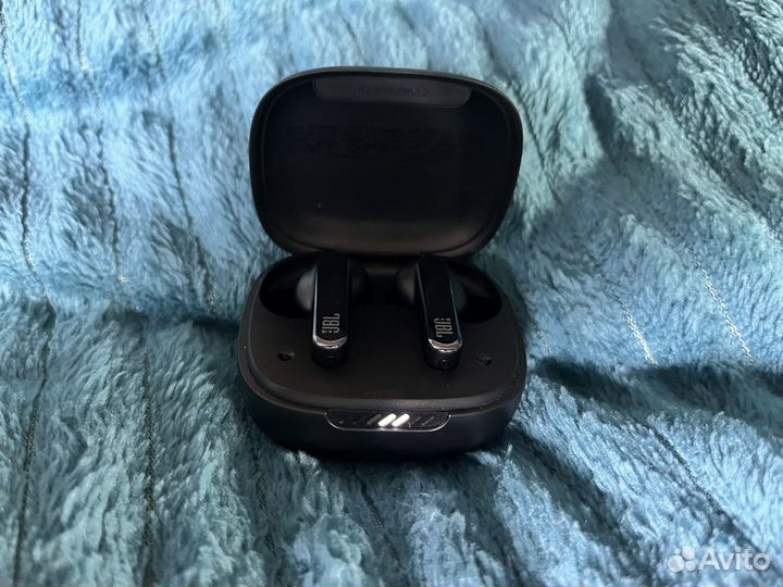 Jbl наушники