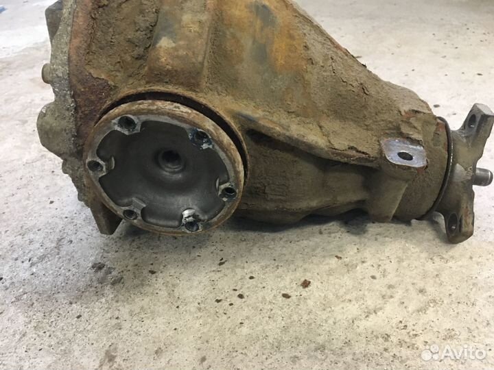 Редуктор заднего моста Mercedes W210 (3953)