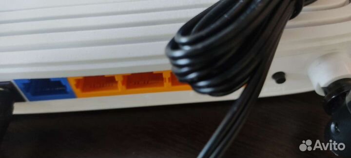 Коммутатор d-link des-1008d бу