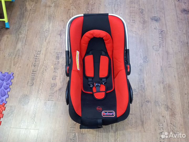 Автокресло люлька 0-13 кг Geburt