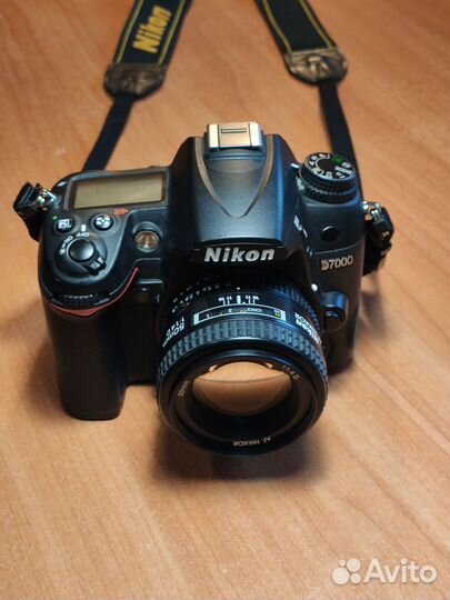 Зеркальный фотоаппарат Nikon D7000+обтективы