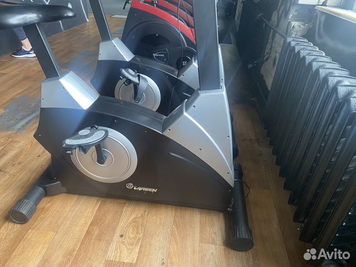 Велотренажер Larsen