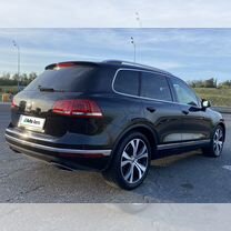 Volkswagen Touareg 3.0 AT, 2015, 238 150 км, с пробегом, цена 3 200 000 руб.