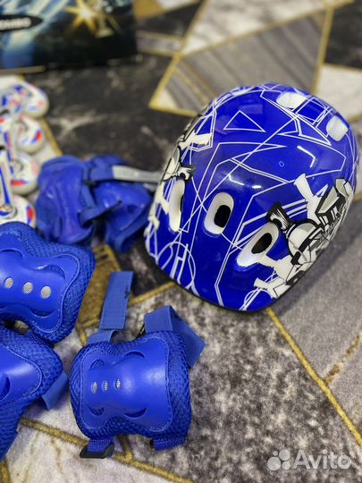 Новые роликовые коньки 31-34, + экипировка
