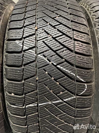 Continental ContiVikingContact 6 225/50 R17 94T