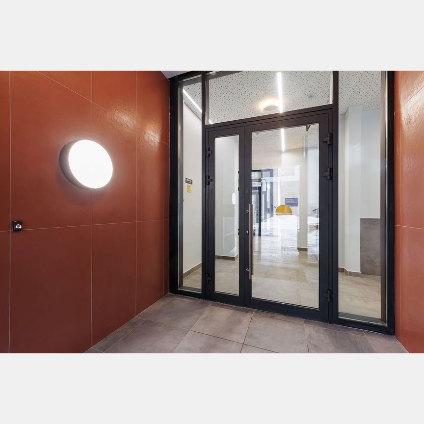 3-к. квартира, 96,5 м², 15/15 эт.