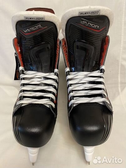 Коньки Bauer X900 10D 10EE