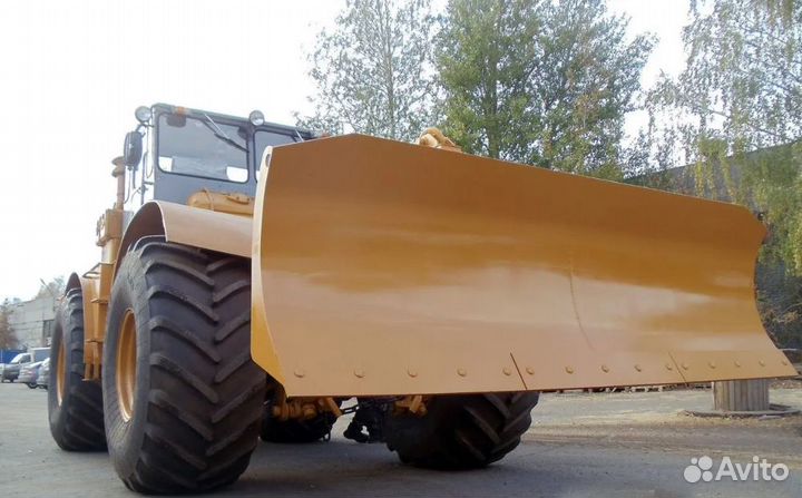 Трактор Кировец К-700, 2005