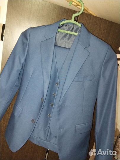 Костюм тройка на 1 класс