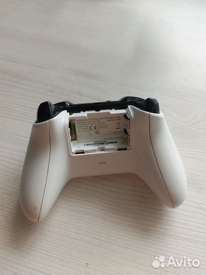Геймпад для xbox one s