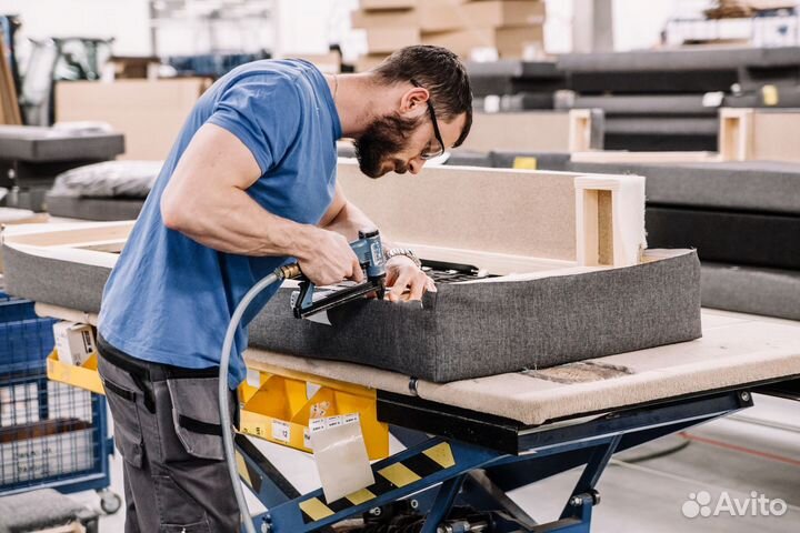 Работник в цех на мягкую мебель