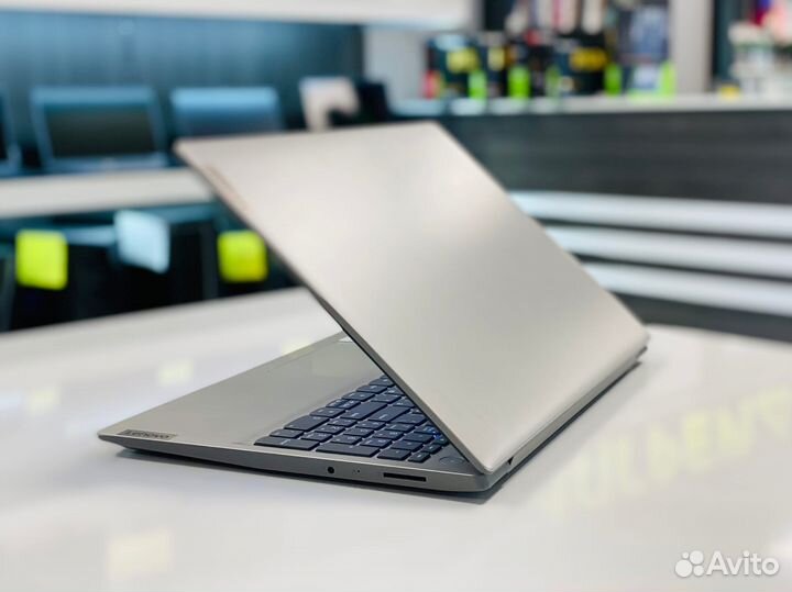 Ноутбук Lenovo/ FullHD/ i3 1005G1/ SSD-256Гб/Гаран