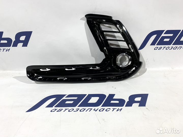 Рамка птф Hyundai Elantra (16) левая