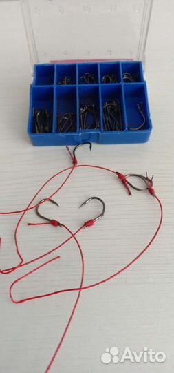 Набор рыболовных крючков