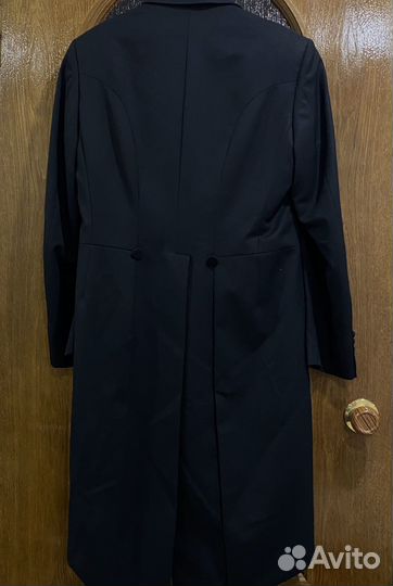 Мужской фраг с голубой желеткой и галстуком